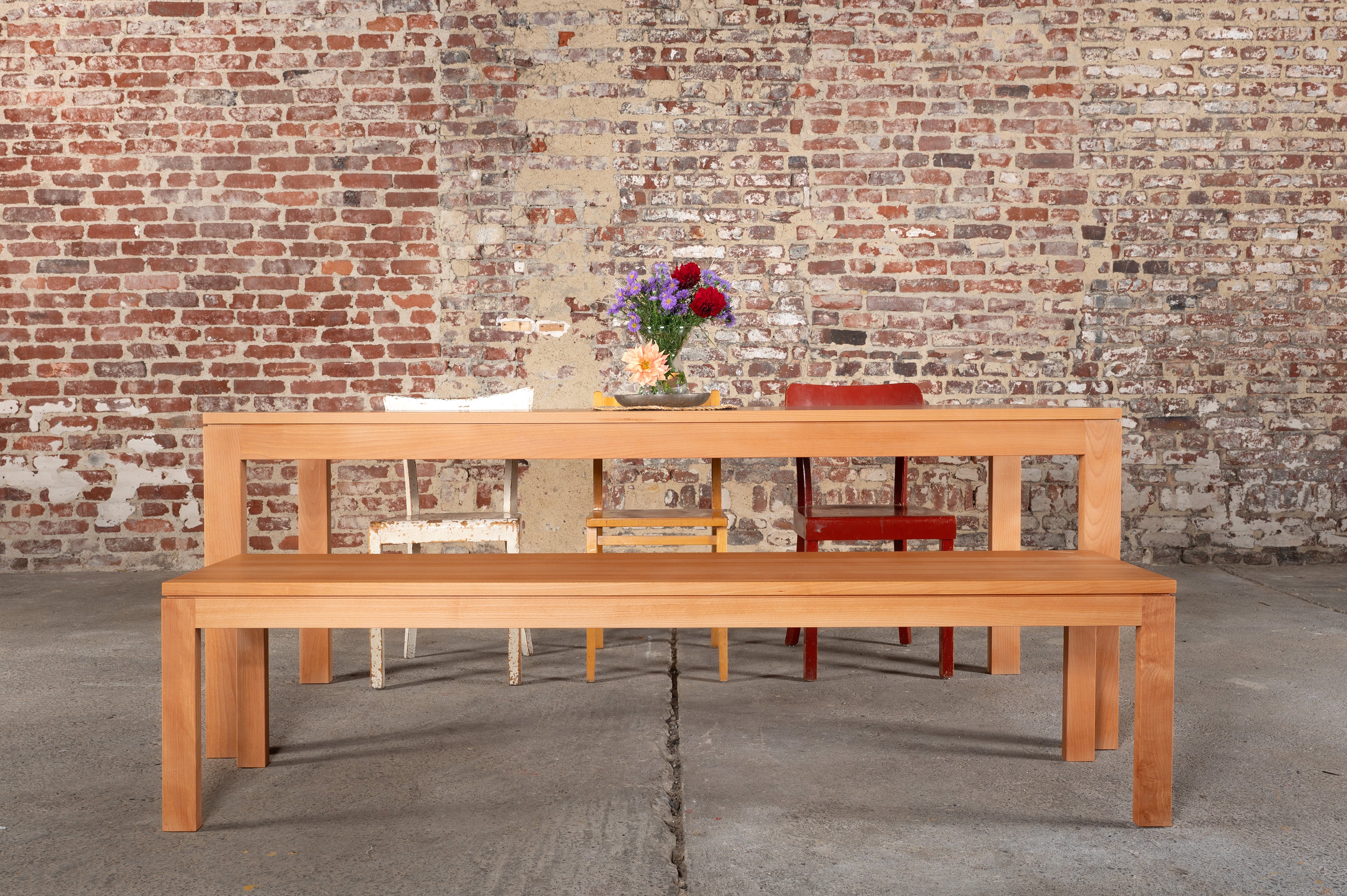 Vollholz Tisch und Bank-Kombination