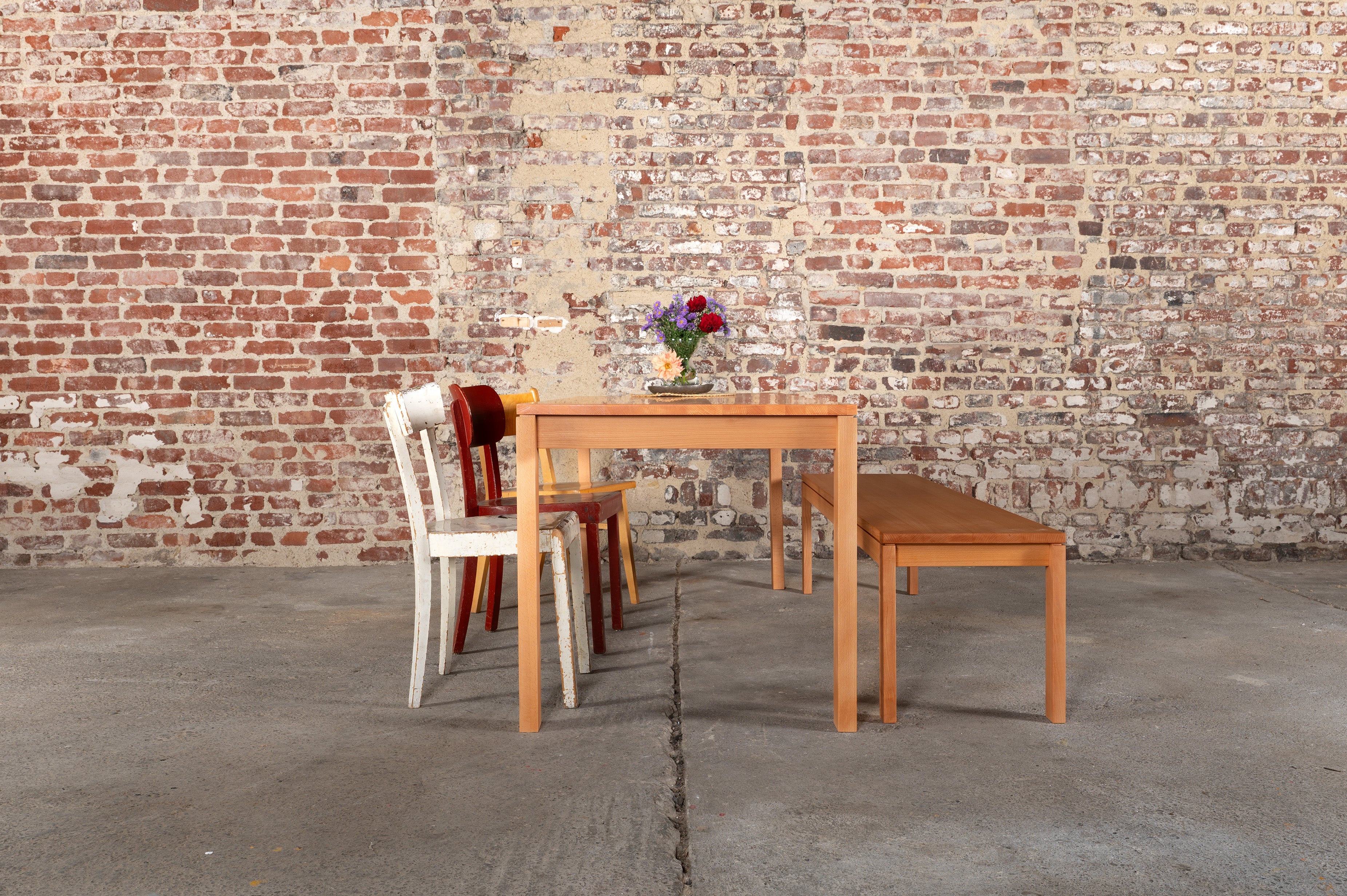 Vollholz Tisch und Bank-Kombination